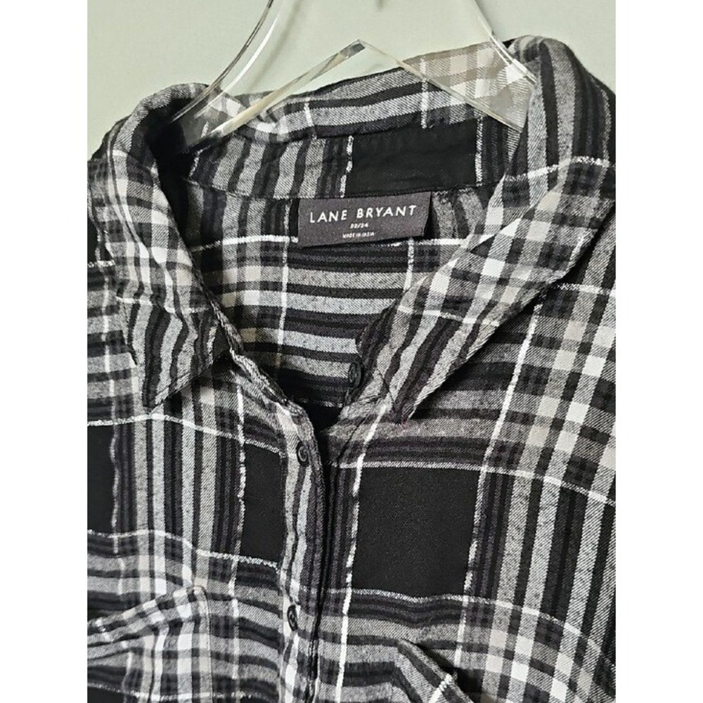 Lane Bryant Womens Black White Plaid Flannel Button Down Shirt Plus 22/24 - Picture 4 of 8